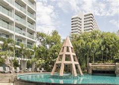 Club Royal Pattaya CRA408 communal pool